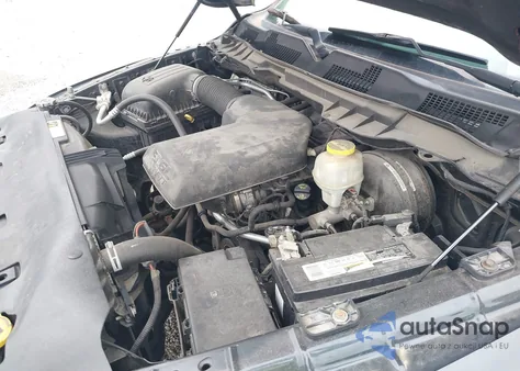 2017 Ram 1500 Express 4X4 5'7 Box from USA, damaged, VIN 1C6RR7KG9HS686899